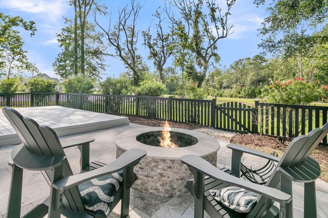 3965 Bryson Lane, Mount Pleasant, SC 29466