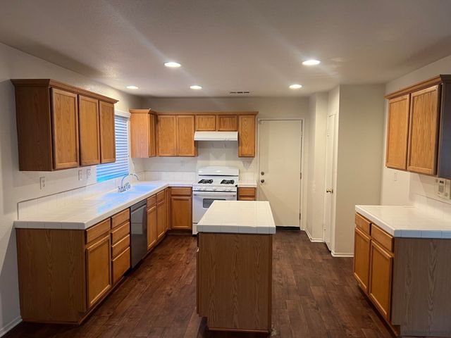 36718 Arbolada Lane, Palmdale, CA 93550