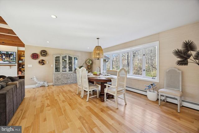 1103 BROAD RUN RD, Coatesville, PA 19320