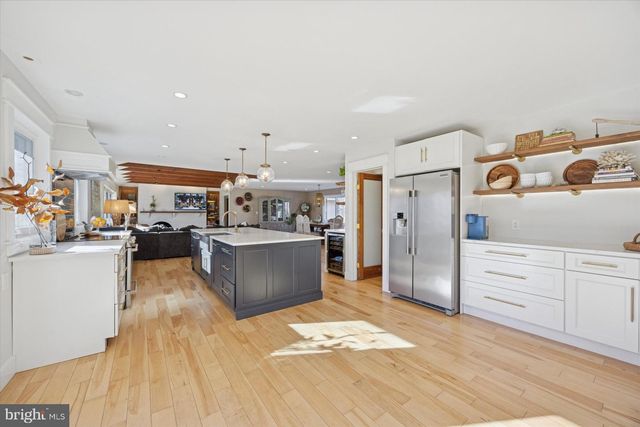 1103 BROAD RUN RD, Coatesville, PA 19320