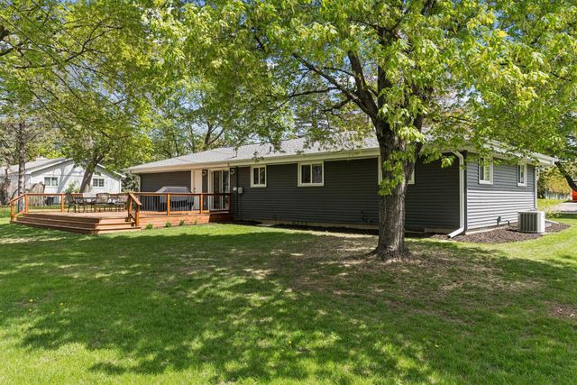 1615 Garland Lane N, Plymouth, MN 55447
