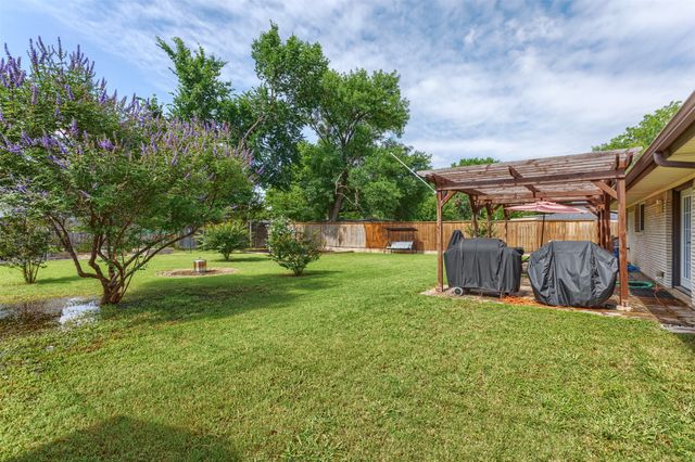 502 E Alexander Lane, Euless, TX 76040
