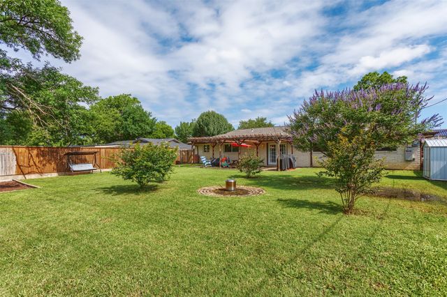 502 E Alexander Lane, Euless, TX 76040