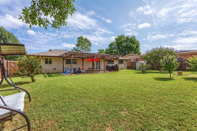 502 E Alexander Lane, Euless, TX 76040