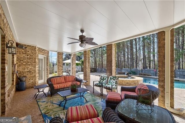 110 Roxbury Row, Alpharetta, GA 30004