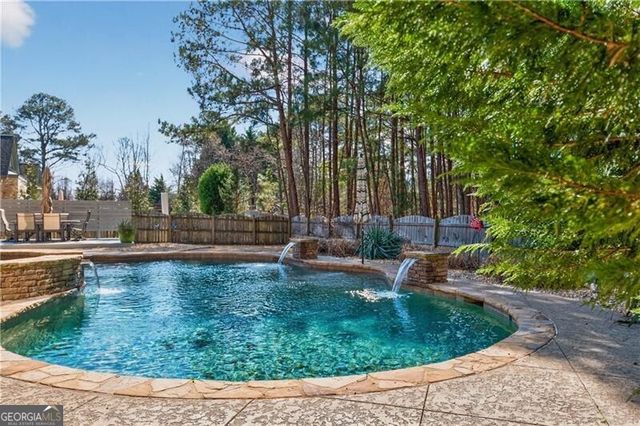 110 Roxbury Row, Alpharetta, GA 30004