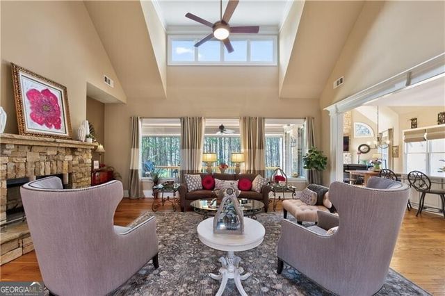 110 Roxbury Row, Alpharetta, GA 30004