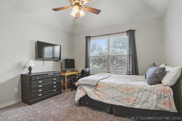 14875 N 148th East Avenue, Collinsville, OK 74021