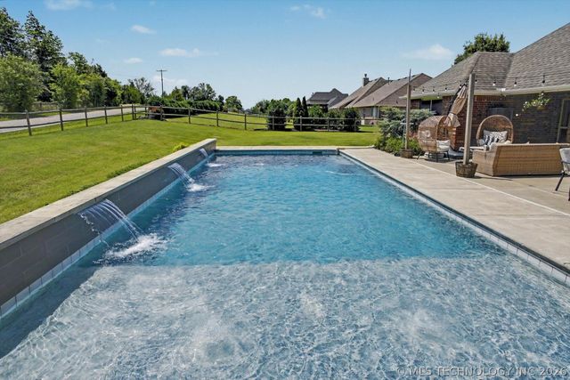 14875 N 148th East Avenue, Collinsville, OK 74021
