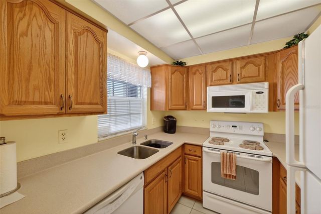 4509 3RD STREET CIRCLE W 283, Bradenton, FL 34207