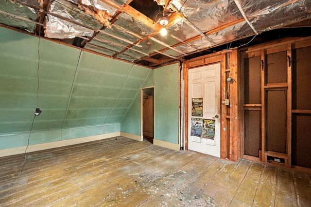 571 State St, Hanson, MA 02341