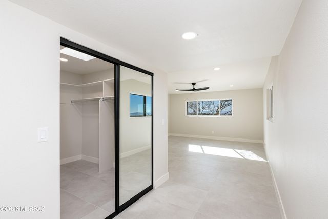 5412 N Arroyo Grande Circle, Tucson, AZ 85718