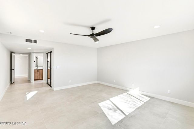 5412 N Arroyo Grande Circle, Tucson, AZ 85718