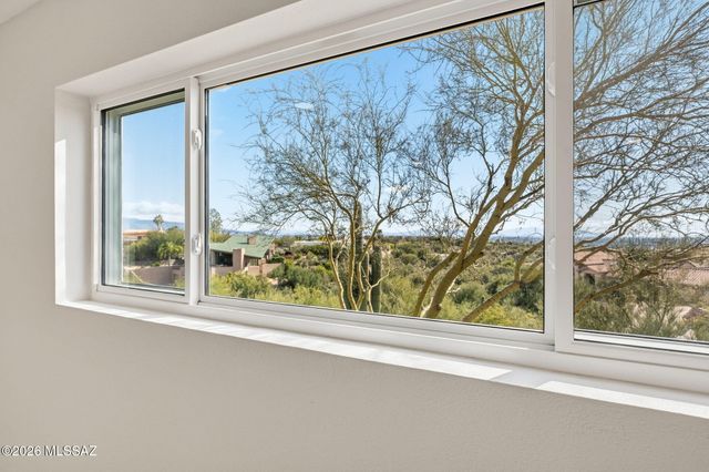 5412 N Arroyo Grande Circle, Tucson, AZ 85718