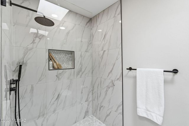 5412 N Arroyo Grande Circle, Tucson, AZ 85718