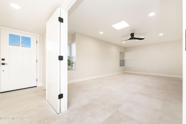 5412 N Arroyo Grande Circle, Tucson, AZ 85718