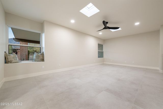 5412 N Arroyo Grande Circle, Tucson, AZ 85718