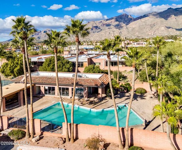 5412 N Arroyo Grande Circle, Tucson, AZ 85718