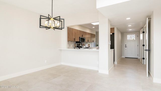 5412 N Arroyo Grande Circle, Tucson, AZ 85718