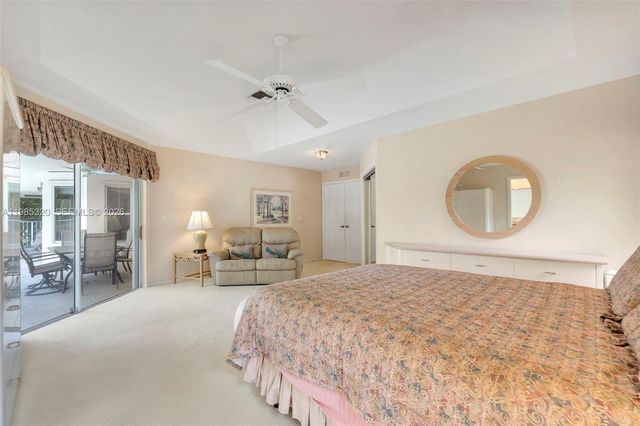 4927 NW 67th Avenue, Lauderhill, FL 33319