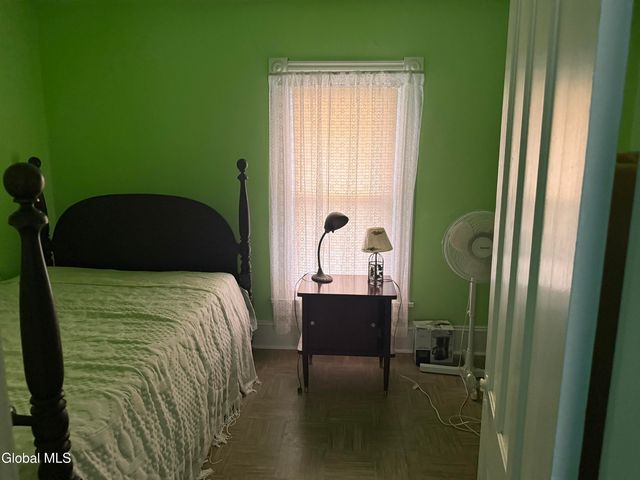 94 West Street, Gloversville, NY 12078