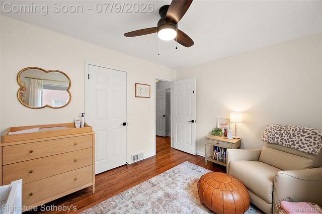 13347 Nadine Avenue, Huntington Woods, MI 48070