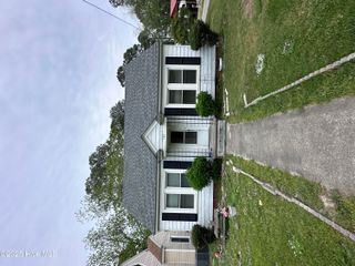 300 W Bryant Street, Enfield, NC 27823