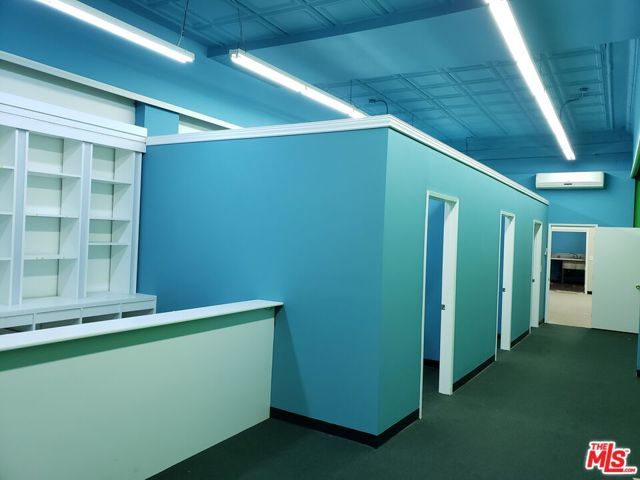 4015 W Olympic Boulevard, Los Angeles, CA 90019