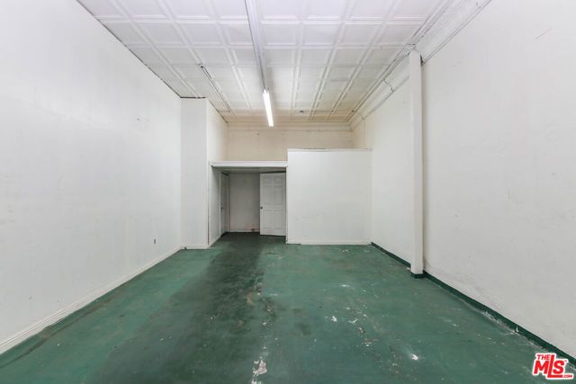 4015 W Olympic Boulevard, Los Angeles, CA 90019