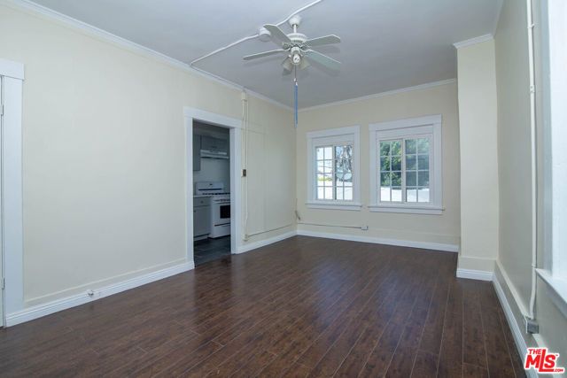 4015 W Olympic Boulevard, Los Angeles, CA 90019