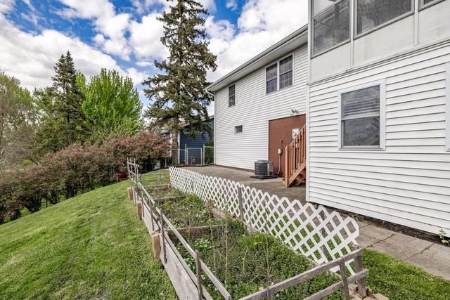 629 Hanson COURT, Onalaska, WI 54650