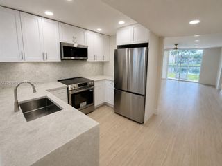 8600 Sunrise Lakes Blvd 102, Sunrise, FL 33322