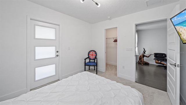 2587 TEMPLE STREET, Sarasota, FL 34239