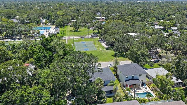 2587 TEMPLE STREET, Sarasota, FL 34239