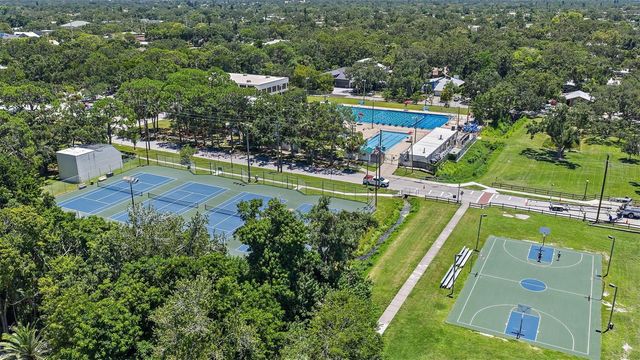 2587 TEMPLE STREET, Sarasota, FL 34239