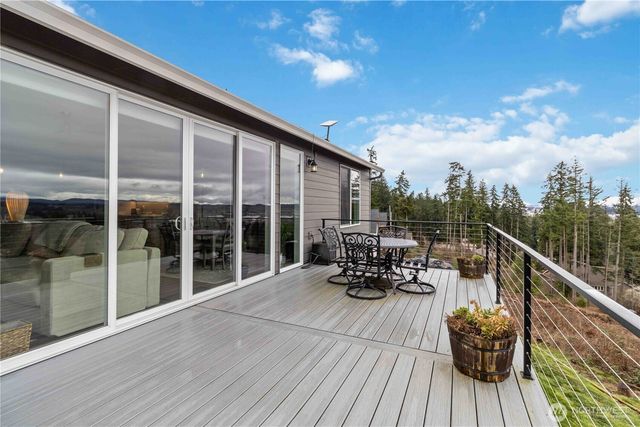 120 Tillicum Drive, Chehalis, WA 98532