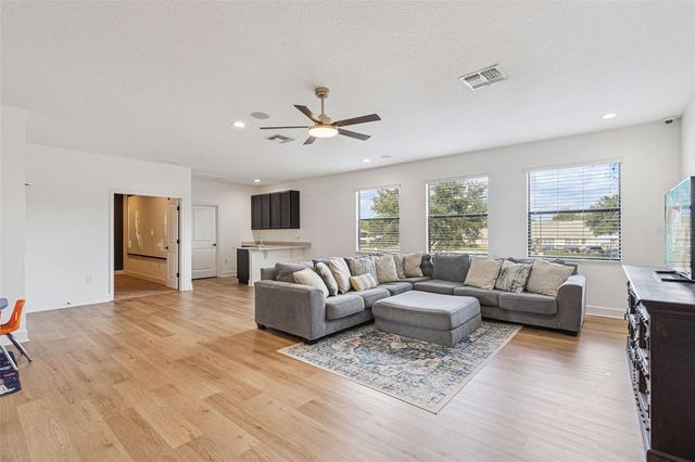 5785 SAYBROOK CIRCLE, Sanford, FL 32771