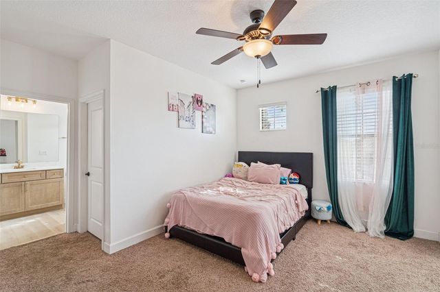 5785 SAYBROOK CIRCLE, Sanford, FL 32771