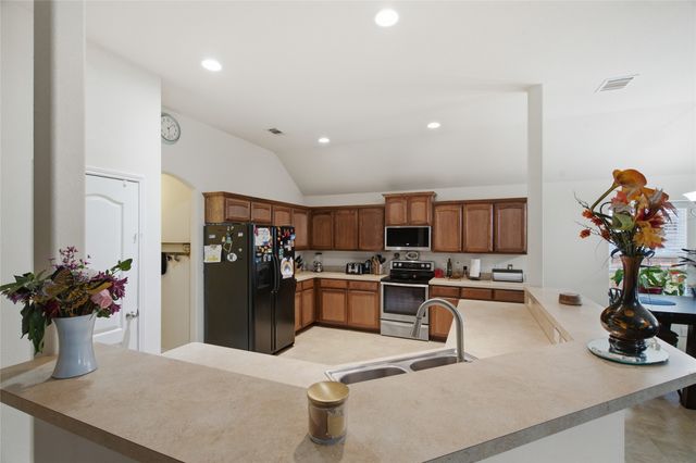 1516 Baslow Lane, Burleson, TX 76028