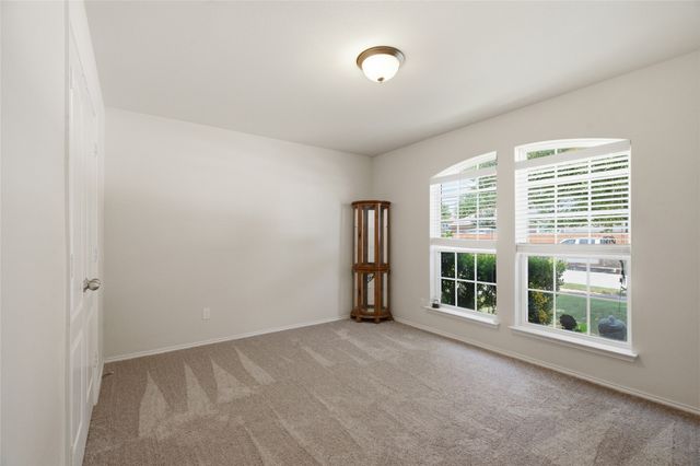 1516 Baslow Lane, Burleson, TX 76028