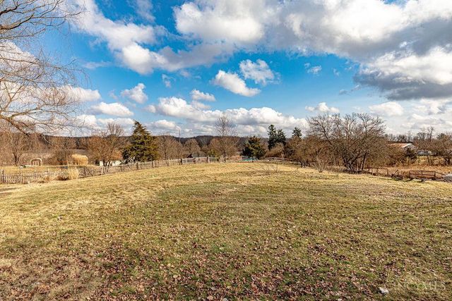 8179 Pleasant Valley Road, Gratis Twp, OH 45311