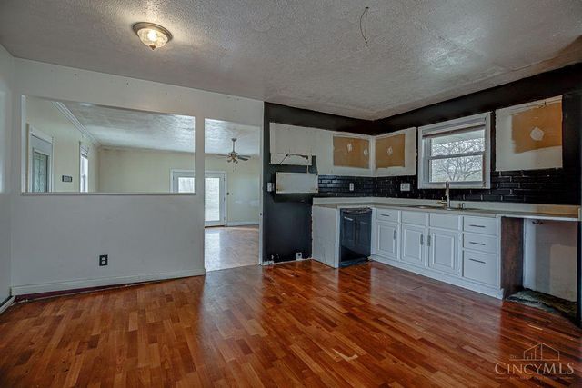 8179 Pleasant Valley Road, Gratis Twp, OH 45311