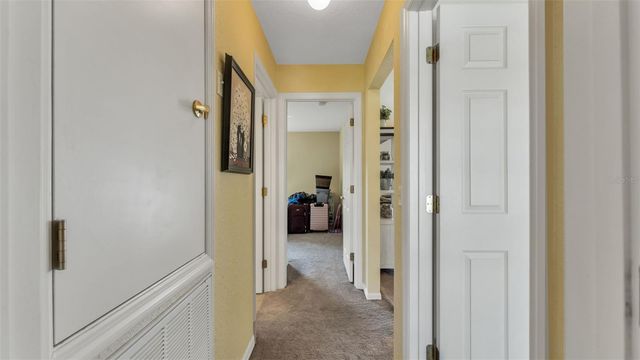 3118 FILLY LANE, Lakeland, FL 33811