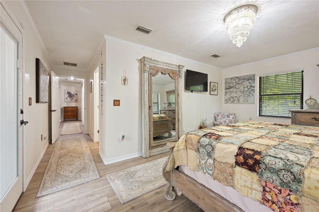 Image 23 of property listing at 18451 NW 141ST AVENUE, Williston, FL 32696