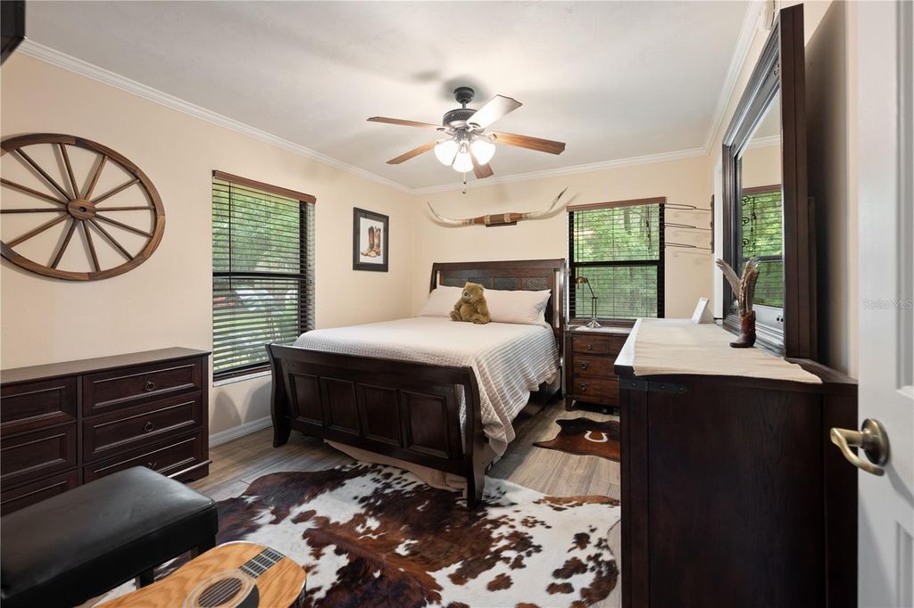 Image 27 of property listing at 18451 NW 141ST AVENUE, Williston, FL 32696