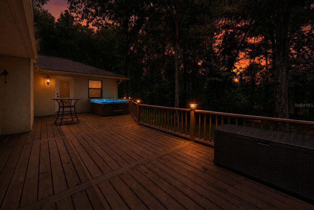 Image 34 of property listing at 18451 NW 141ST AVENUE, Williston, FL 32696