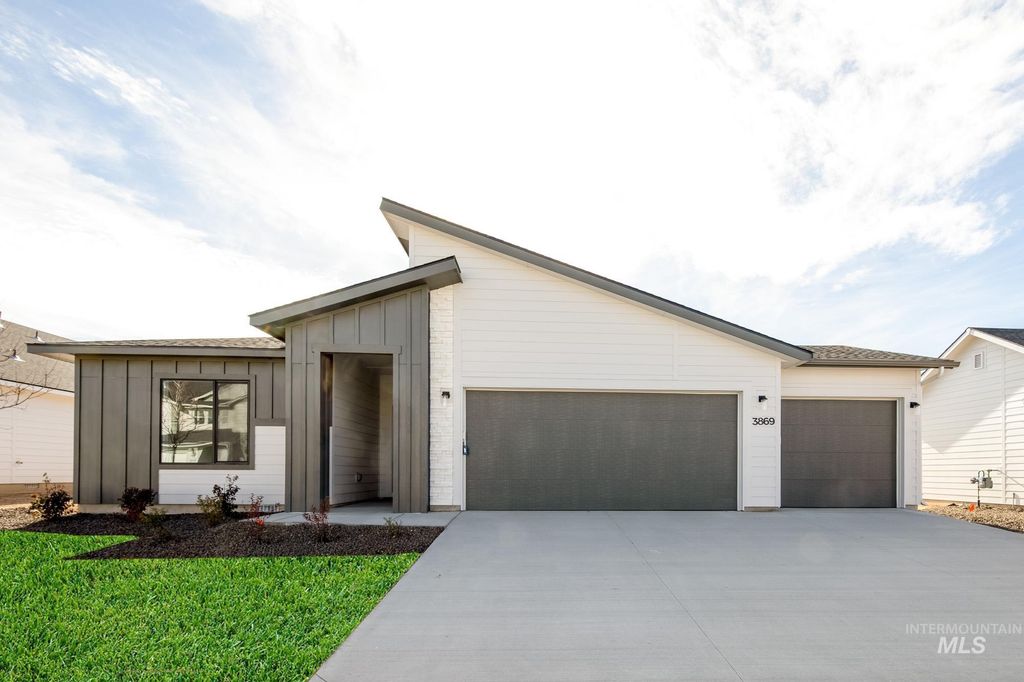 13736 Nisene Ct, Caldwell, ID 83607