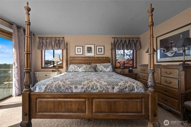 1807 Bradley Drive, Anacortes, WA 98221