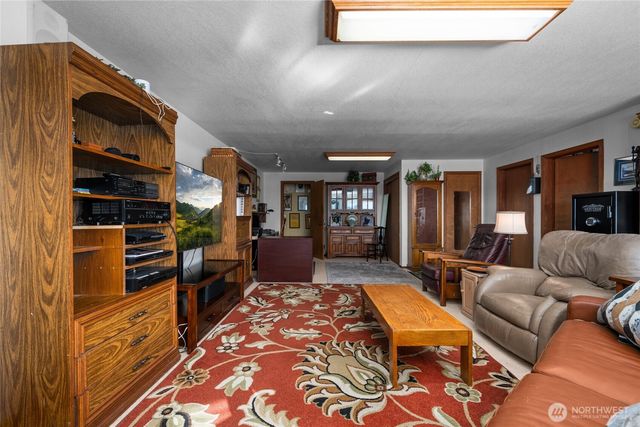 1807 Bradley Drive, Anacortes, WA 98221