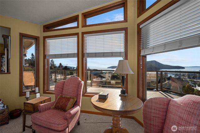 1807 Bradley Drive, Anacortes, WA 98221